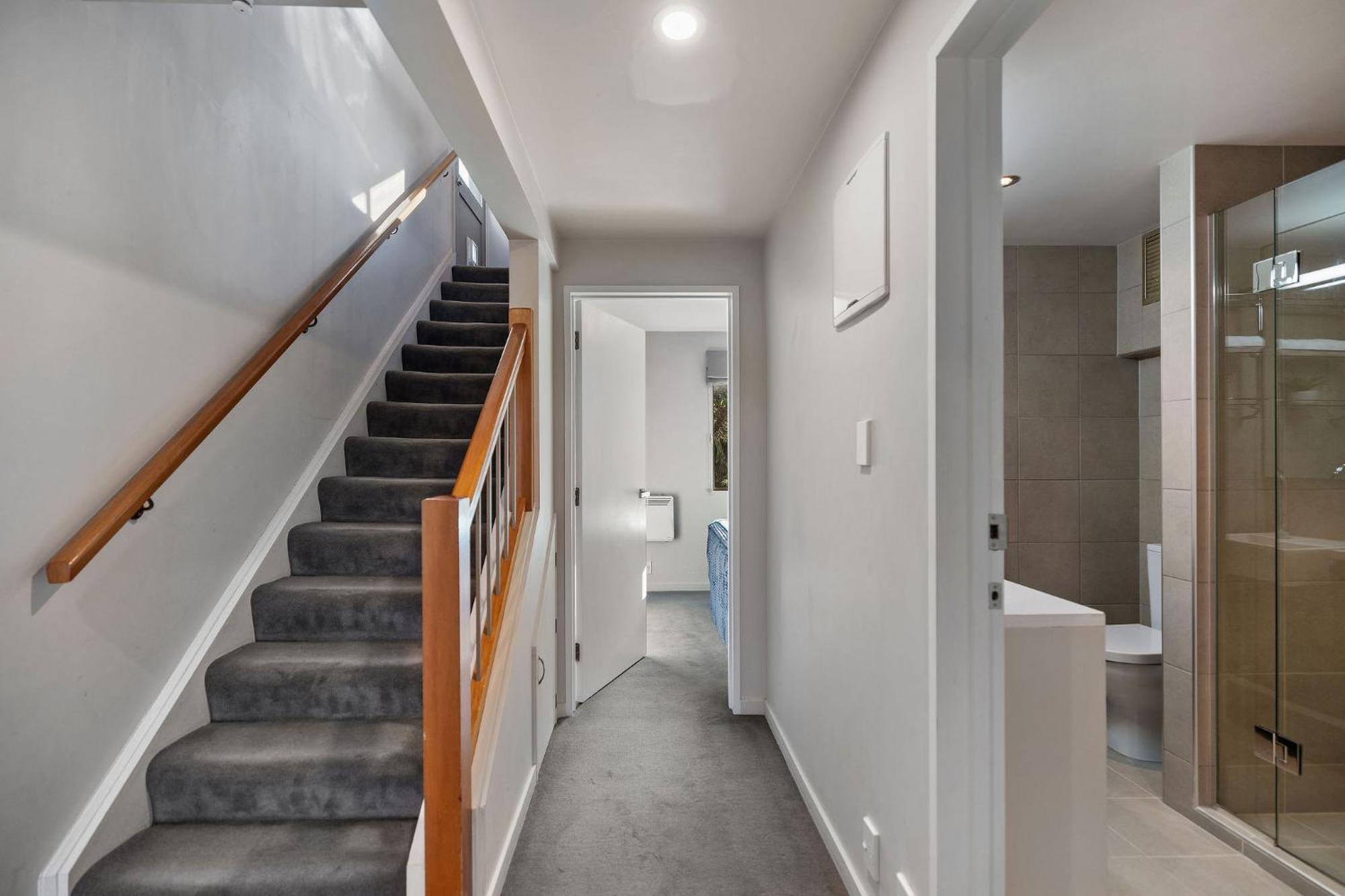 Distinctive Alpine Meadows Appartement Queenstown Buitenkant foto